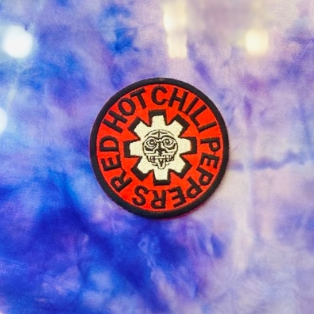 Red Hot Chili Peppers Embroidered Iron-On Patch Unisex 90s Vintage RHCP Merch - Picture 1 of 5
